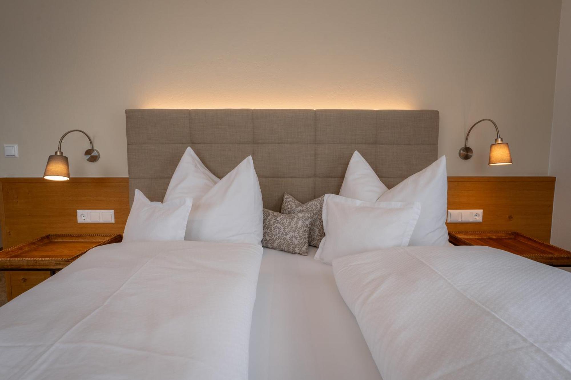 Pension Zirbenhof Ramsau am Dachstein Bagian luar foto